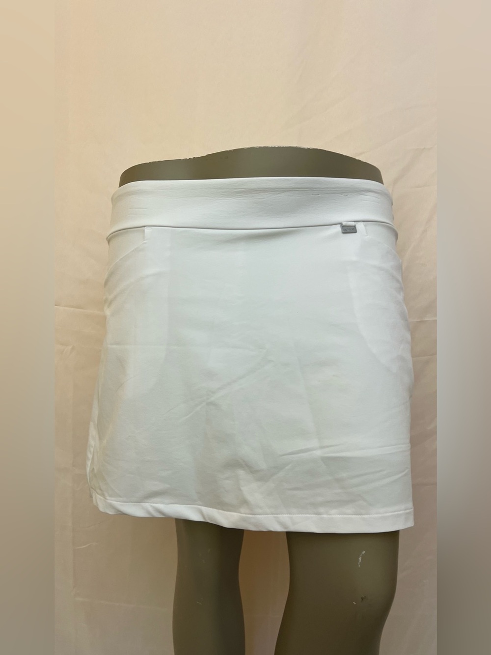 Greg Norman Collection White Athletic Skirt